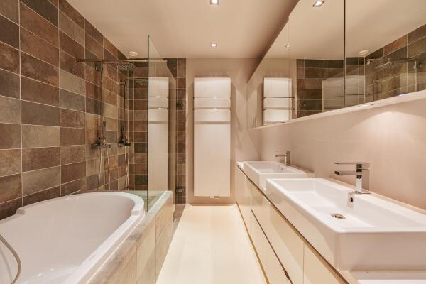 photo 32 Tweede Helmersstraat 87 H